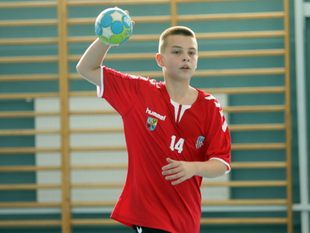 To był ich pierwszy turniej! Dzieci Chrobrego zagrały przed własną publicznością [ZDJĘCIA]