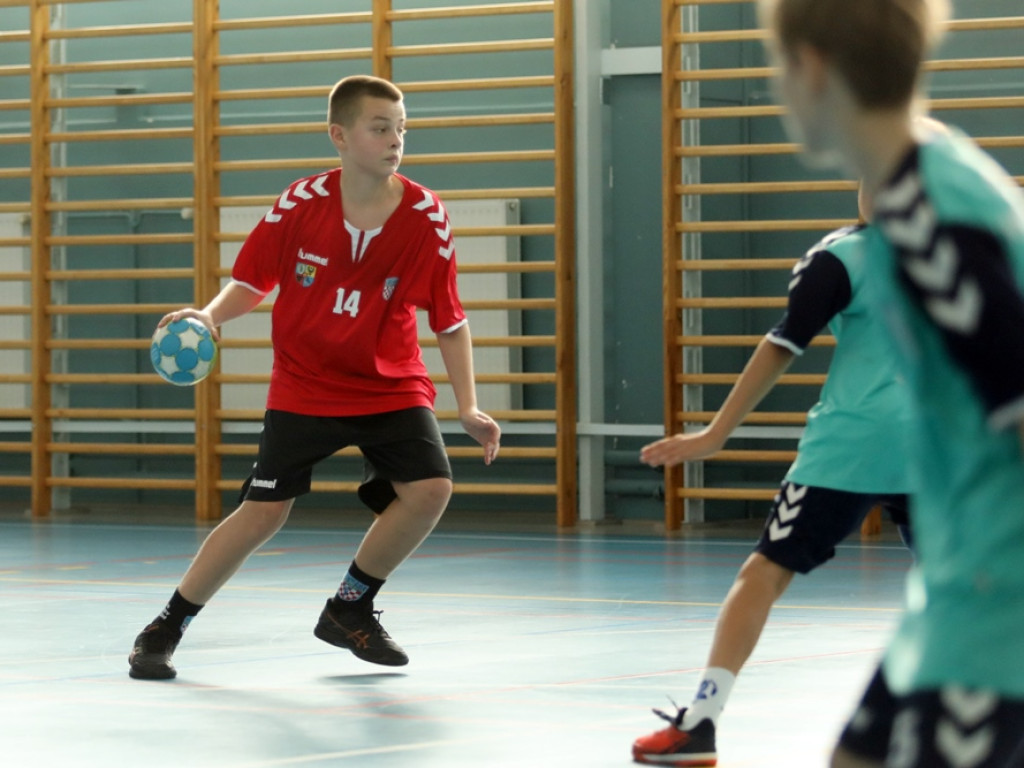 To był ich pierwszy turniej! Dzieci Chrobrego zagrały przed własną publicznością [ZDJĘCIA]