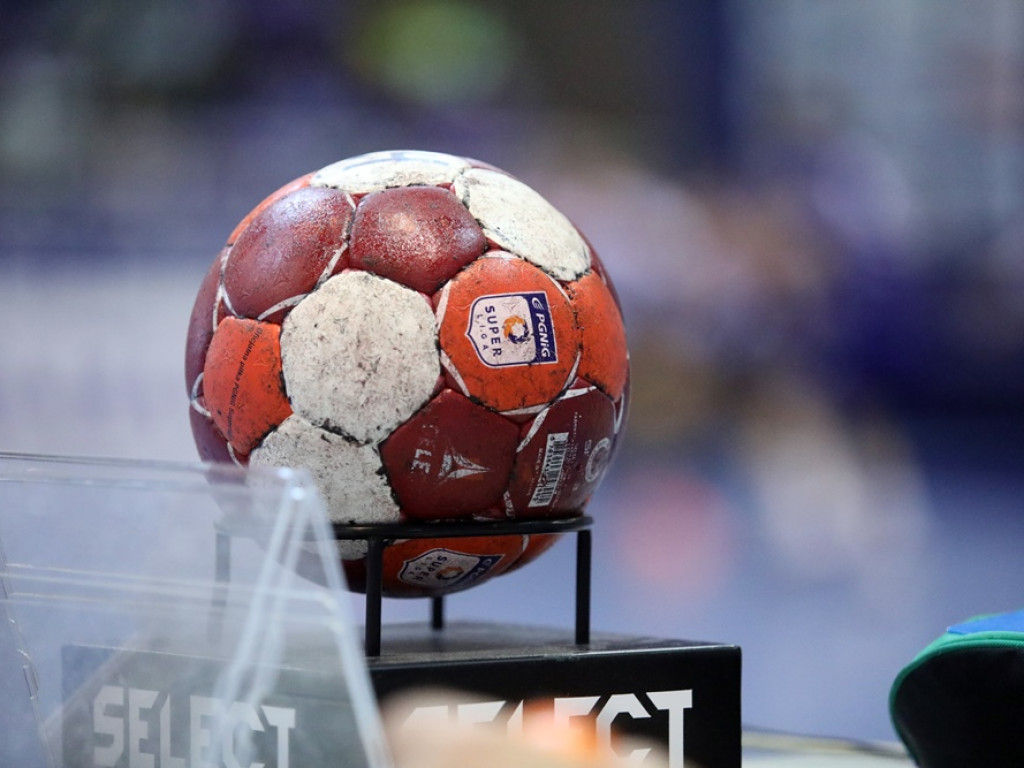 Piękny mecz Chrobrego! Wybrzeże pokonane [ZDJĘCIA]