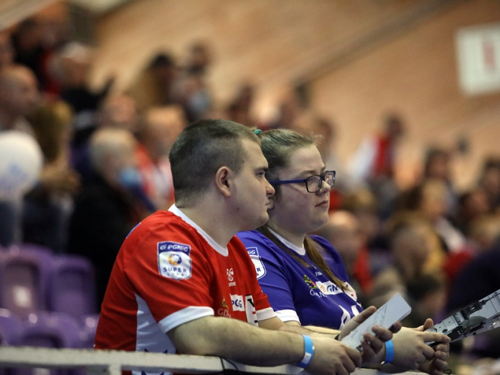 Piękny mecz Chrobrego! Wybrzeże pokonane [ZDJĘCIA]