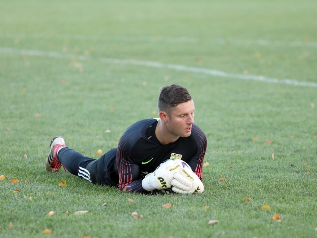 Z pięściami na sędziego! Skandal podczas meczu w Serbach [ZDJĘCIA]