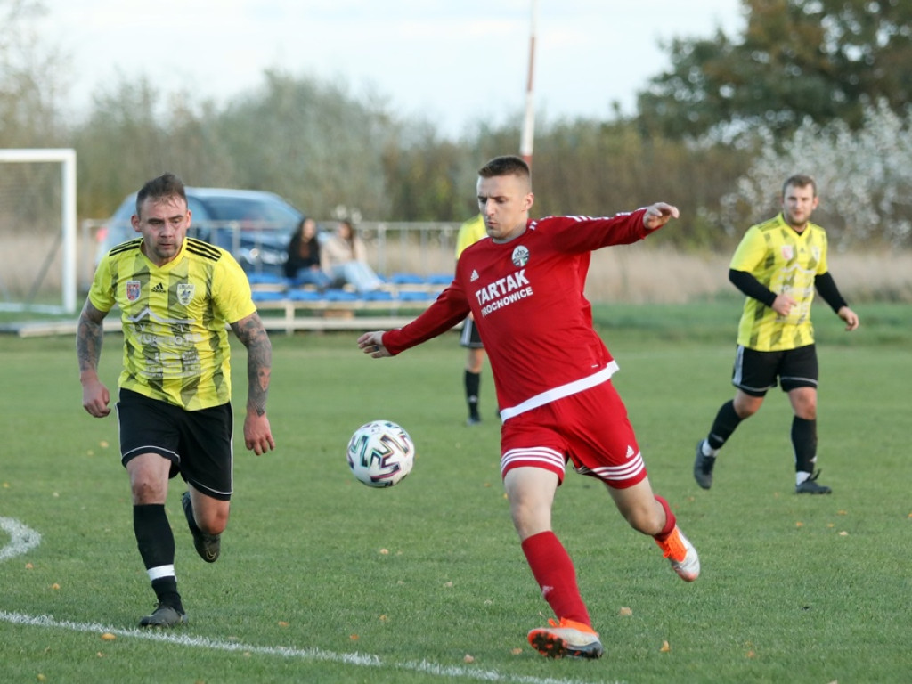 Z pięściami na sędziego! Skandal podczas meczu w Serbach [ZDJĘCIA]