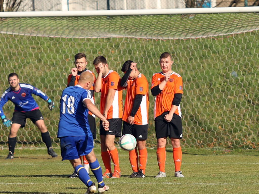 Wygrali mecz na szczycie i celują w awans do A-klasy [ZDJĘCIA]