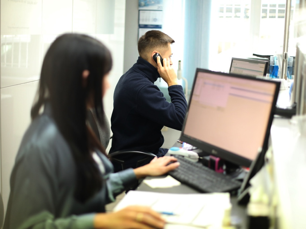 U nas naprawisz każde auto. Mamy 30-letnie doświadczenie na rynku