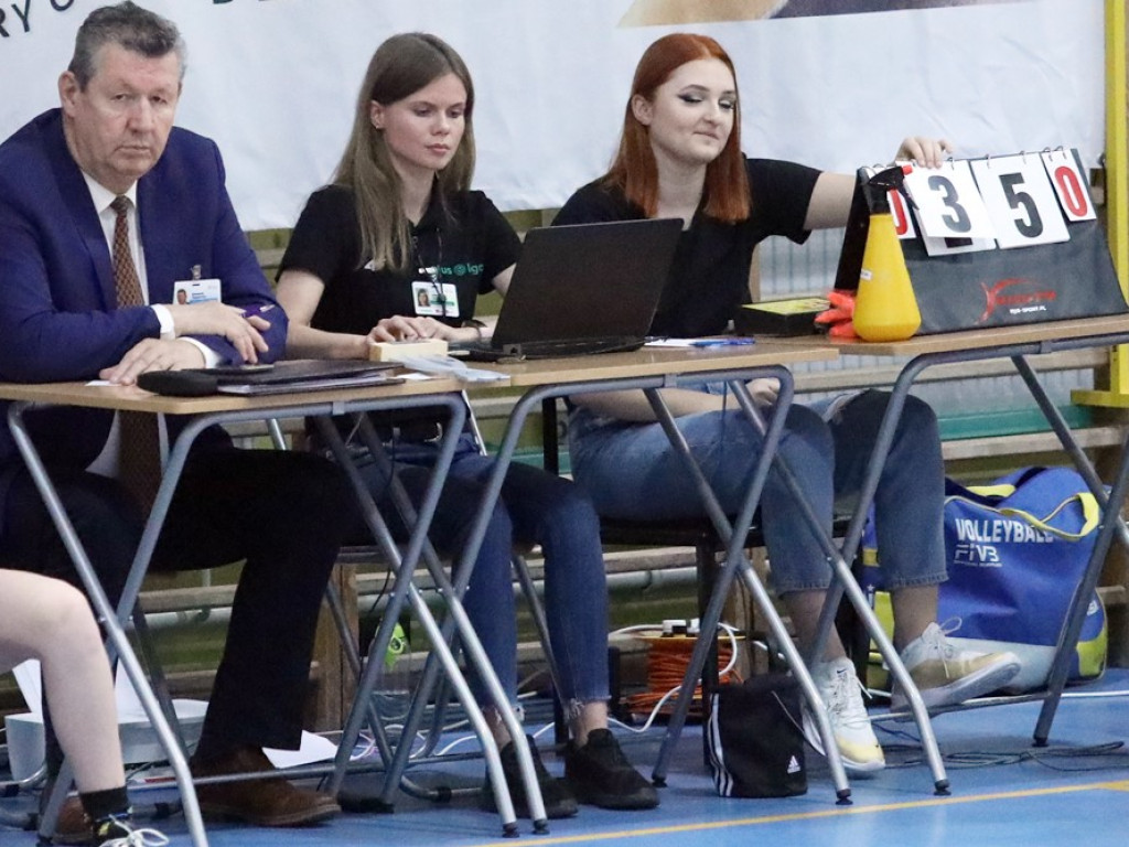 Lider za mocny. Siatkarze Chrobrego ulegli w trzech setach [ZDJĘCIA]