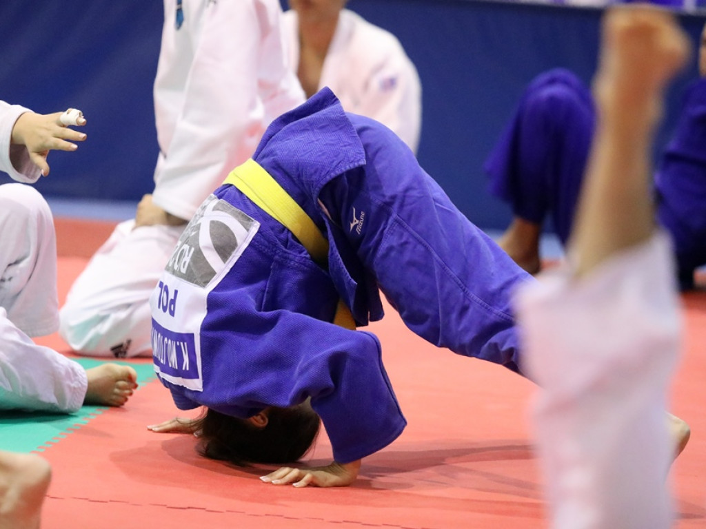 Wojskowi na macie. W Głogowie trwają duże zawody w judo [ZDJĘCIA]