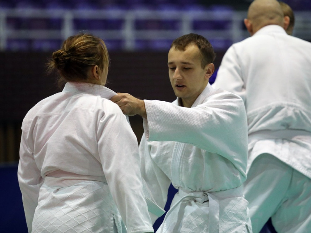Wojskowi na macie. W Głogowie trwają duże zawody w judo [ZDJĘCIA]