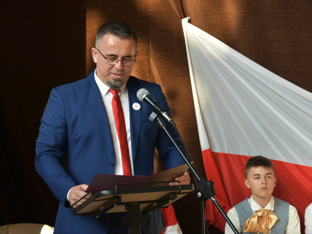 Patriotycznie w Kotli. Mieszkańcy zorganizowali zbiórkę dla pani Doroty [ZDJĘCIA]