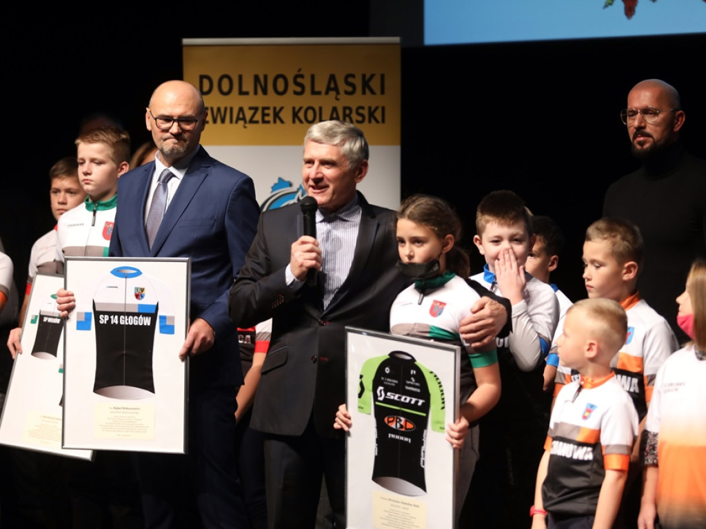 Święto dolnośląskiego kolarstwa w Głogowie! Przyjechał nawet nowy prezes Polskiego Związku Kolarskiego [ZDJĘCIA]