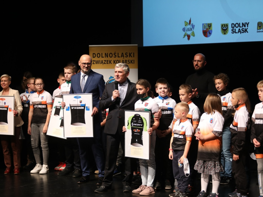 Święto dolnośląskiego kolarstwa w Głogowie! Przyjechał nawet nowy prezes Polskiego Związku Kolarskiego [ZDJĘCIA]