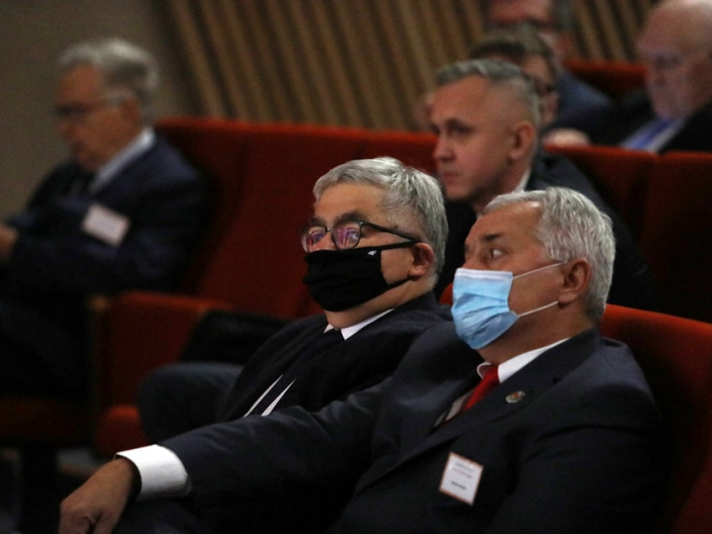 O HMG na konferencji. Rokaszewicz: Budowa huty spowodowała rozwój naszego miasta [ZDJĘCIA]