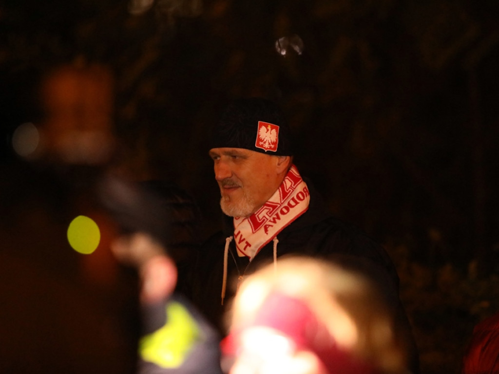 Solidarni ze służbami mundurowymi. 