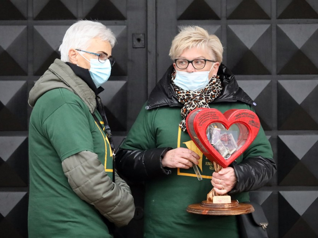 Byli bliscy i przyjaciele. A ksiądz zdradził o co Damian Piątek poprosił go przed śmiercią [ZDJĘCIA]