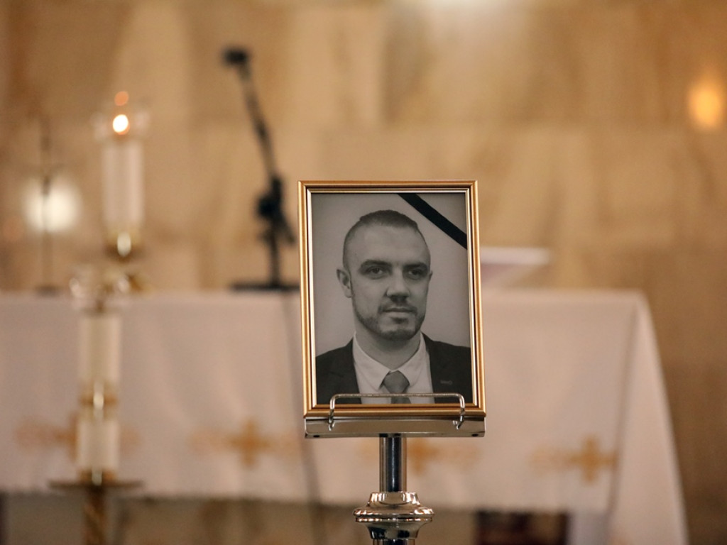 Byli bliscy i przyjaciele. A ksiądz zdradził o co Damian Piątek poprosił go przed śmiercią [ZDJĘCIA]