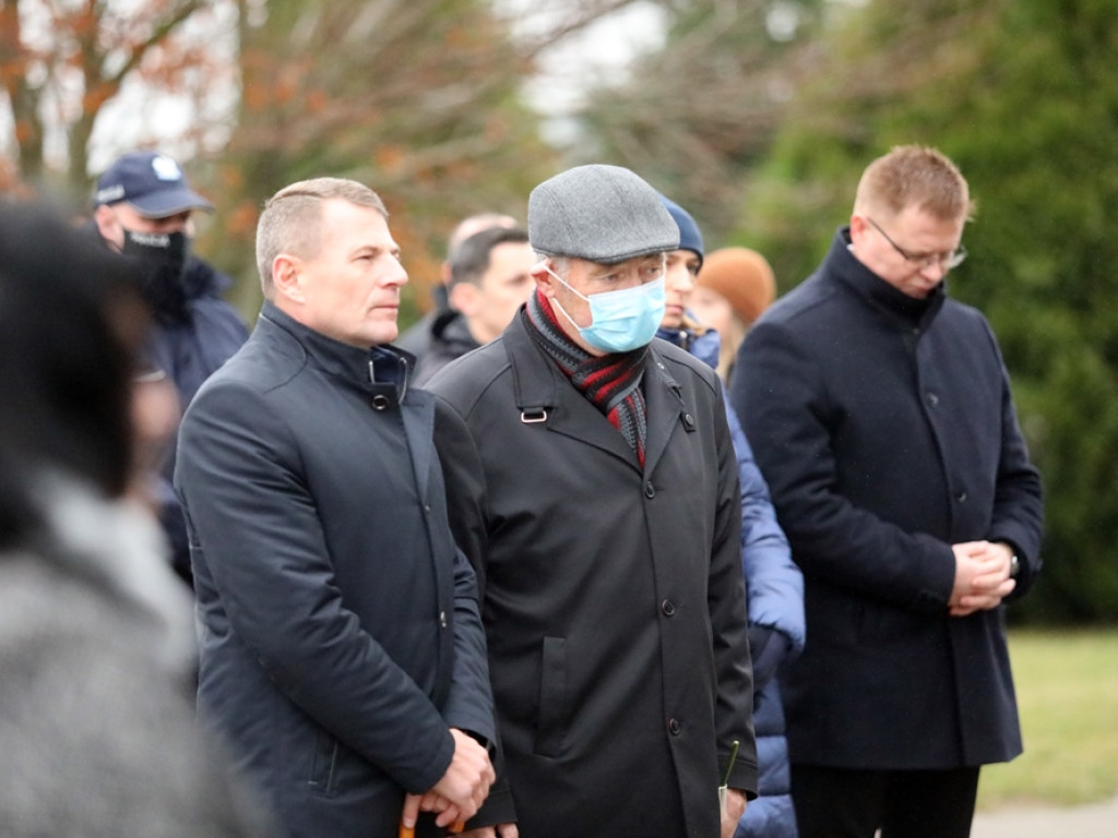 Byli bliscy i przyjaciele. A ksiądz zdradził o co Damian Piątek poprosił go przed śmiercią [ZDJĘCIA]