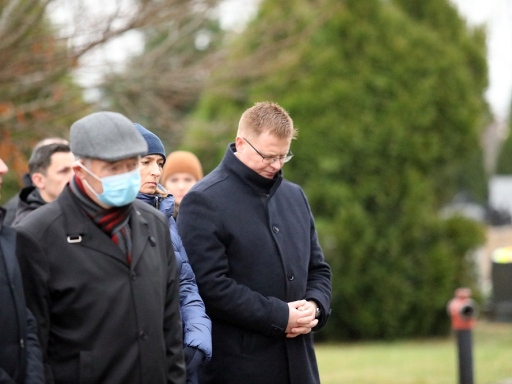 Byli bliscy i przyjaciele. A ksiądz zdradził o co Damian Piątek poprosił go przed śmiercią [ZDJĘCIA]