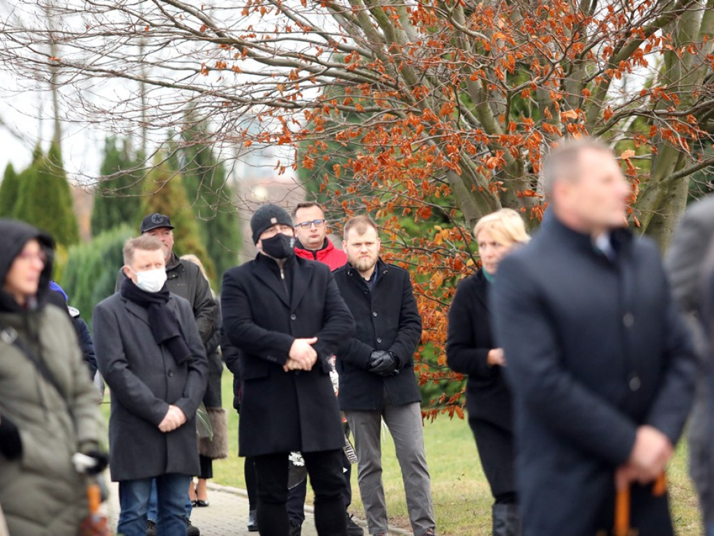 Byli bliscy i przyjaciele. A ksiądz zdradził o co Damian Piątek poprosił go przed śmiercią [ZDJĘCIA]