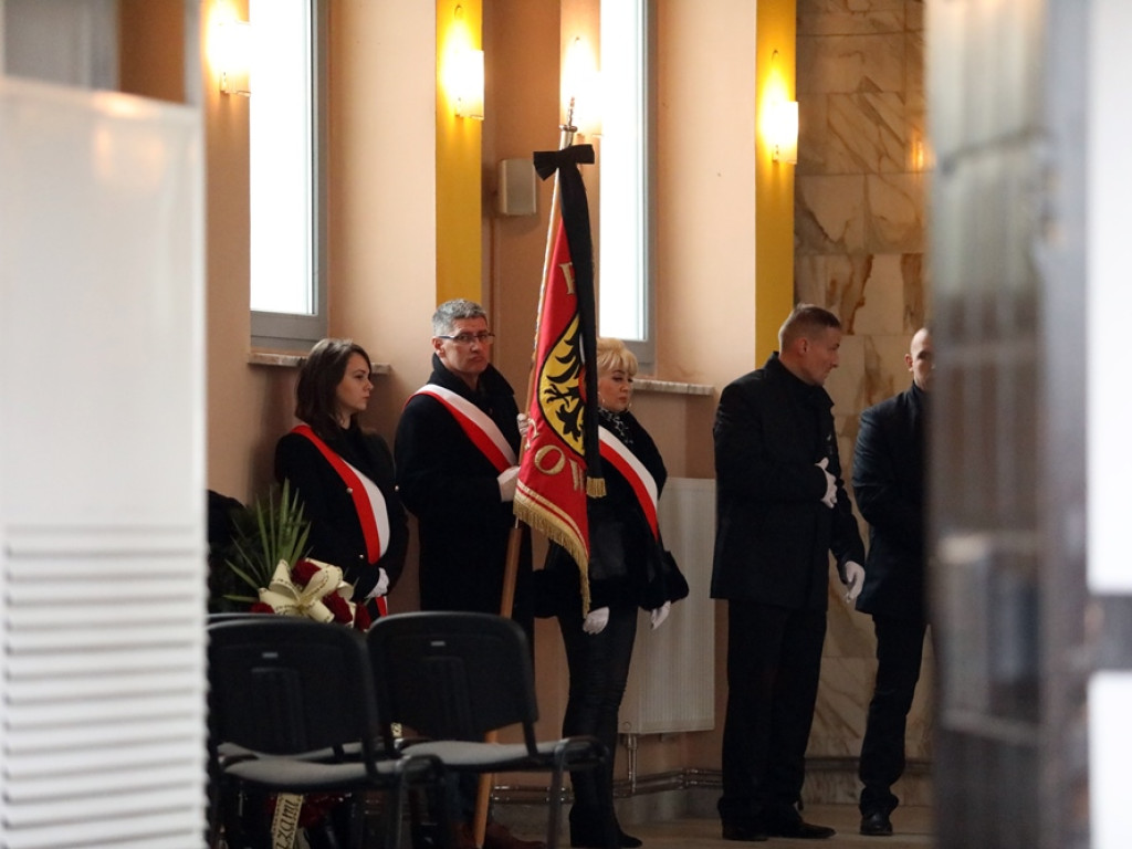 Byli bliscy i przyjaciele. A ksiądz zdradził o co Damian Piątek poprosił go przed śmiercią [ZDJĘCIA]
