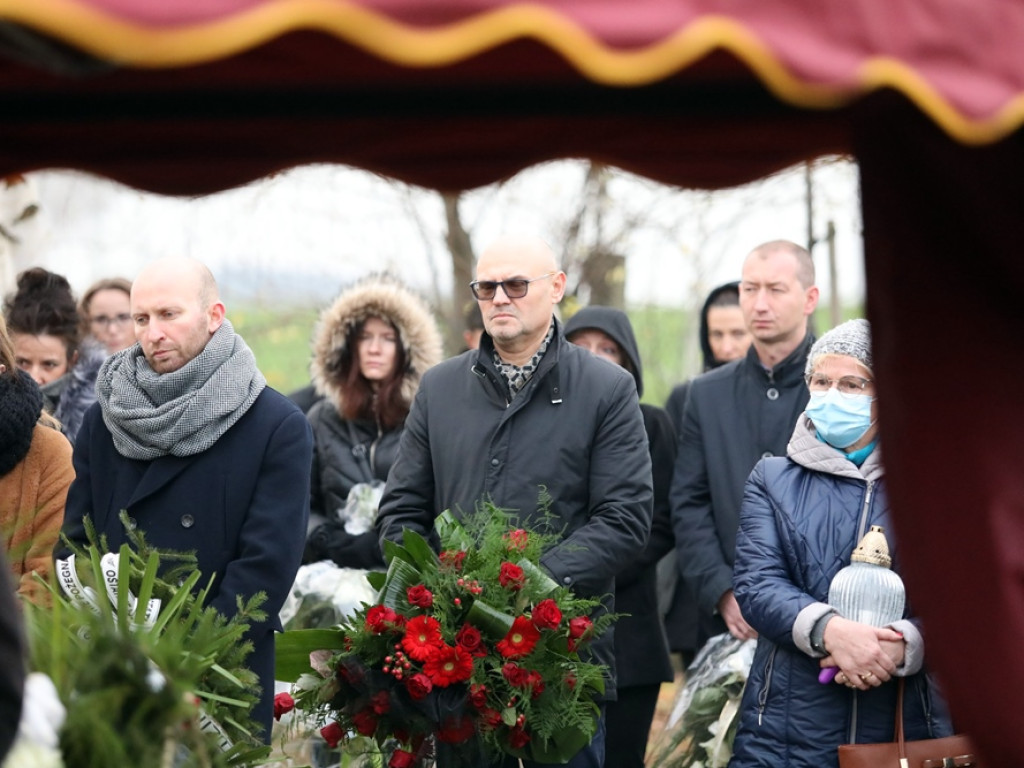 Byli bliscy i przyjaciele. A ksiądz zdradził o co Damian Piątek poprosił go przed śmiercią [ZDJĘCIA]
