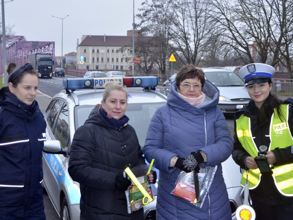 Nie wsiadaj za kółko pod wpływem alkoholu! Pracownicy MCWR i policjanci w akcji [ZDJĘCIA]