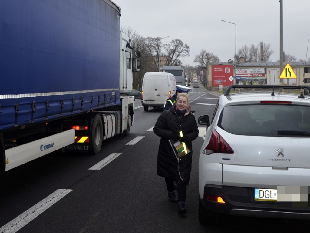 Nie wsiadaj za kółko pod wpływem alkoholu! Pracownicy MCWR i policjanci w akcji [ZDJĘCIA]
