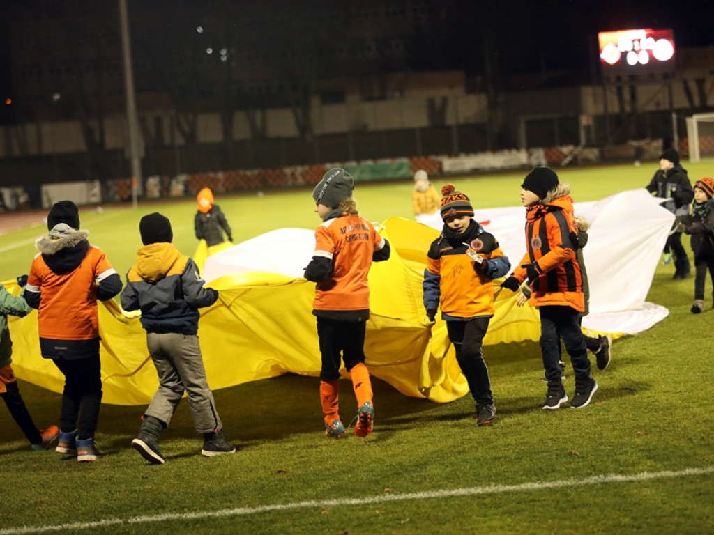 Piła gol! Chrobry pokonał ŁKS i zbliżył się do czołówki Fortuny 1 Ligi [ZDJĘCIA]