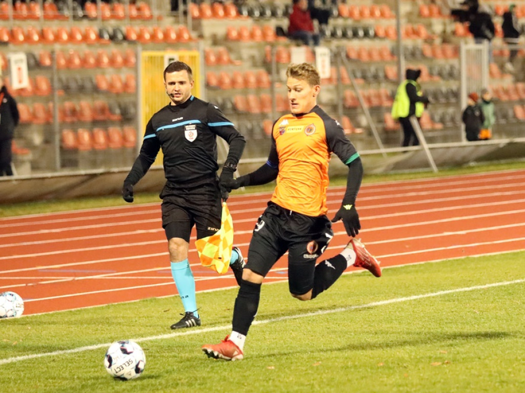 Piła gol! Chrobry pokonał ŁKS i zbliżył się do czołówki Fortuny 1 Ligi [ZDJĘCIA]