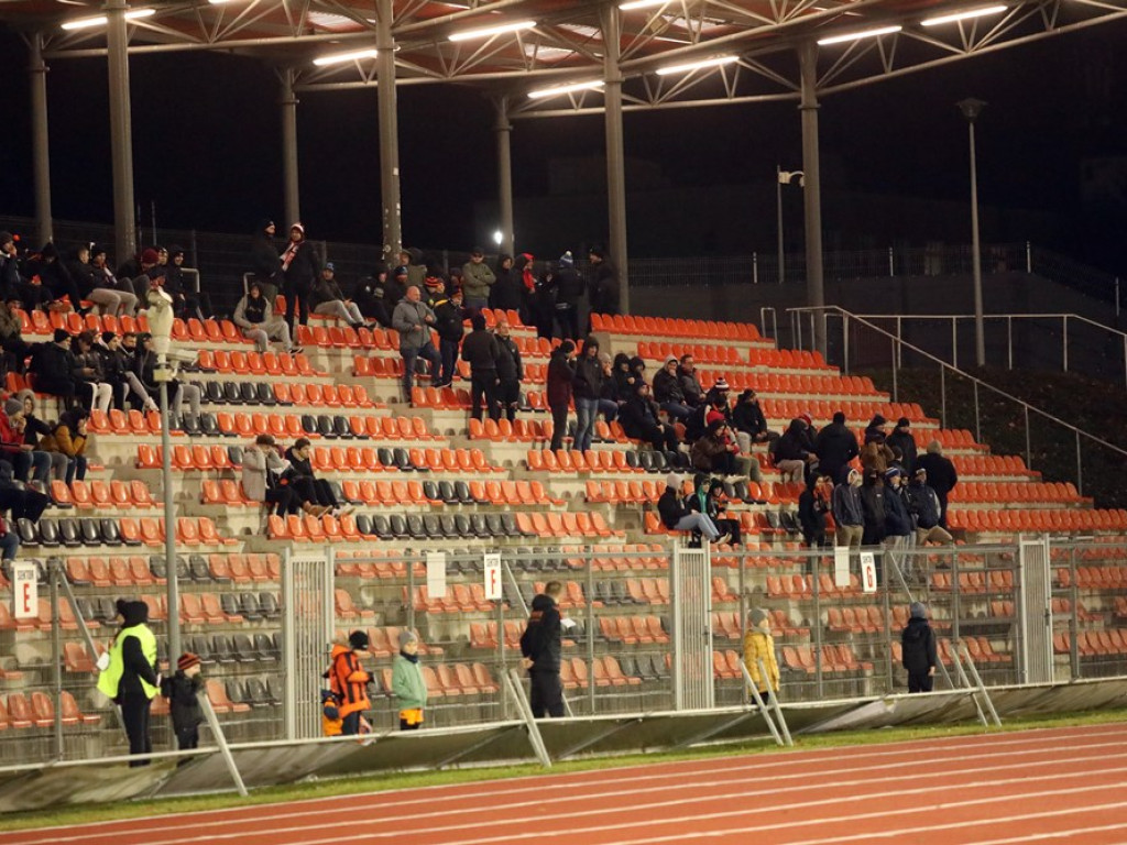 Piła gol! Chrobry pokonał ŁKS i zbliżył się do czołówki Fortuny 1 Ligi [ZDJĘCIA]