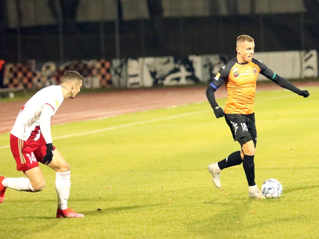Piła gol! Chrobry pokonał ŁKS i zbliżył się do czołówki Fortuny 1 Ligi [ZDJĘCIA]