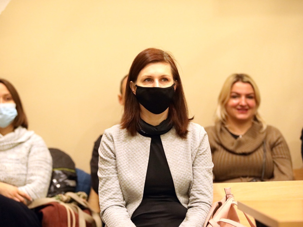Jak dokarmiać ptaki? Uczniowie podstawówek już wiedzą. Zrobili też karmniki [ZDJĘCIA]