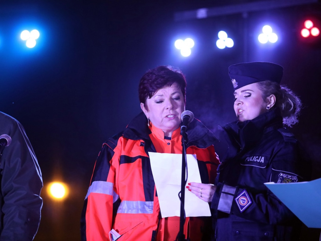 Kolędy śpiewał prezydent, radni i urzędnicy! [ZDJĘCIA]