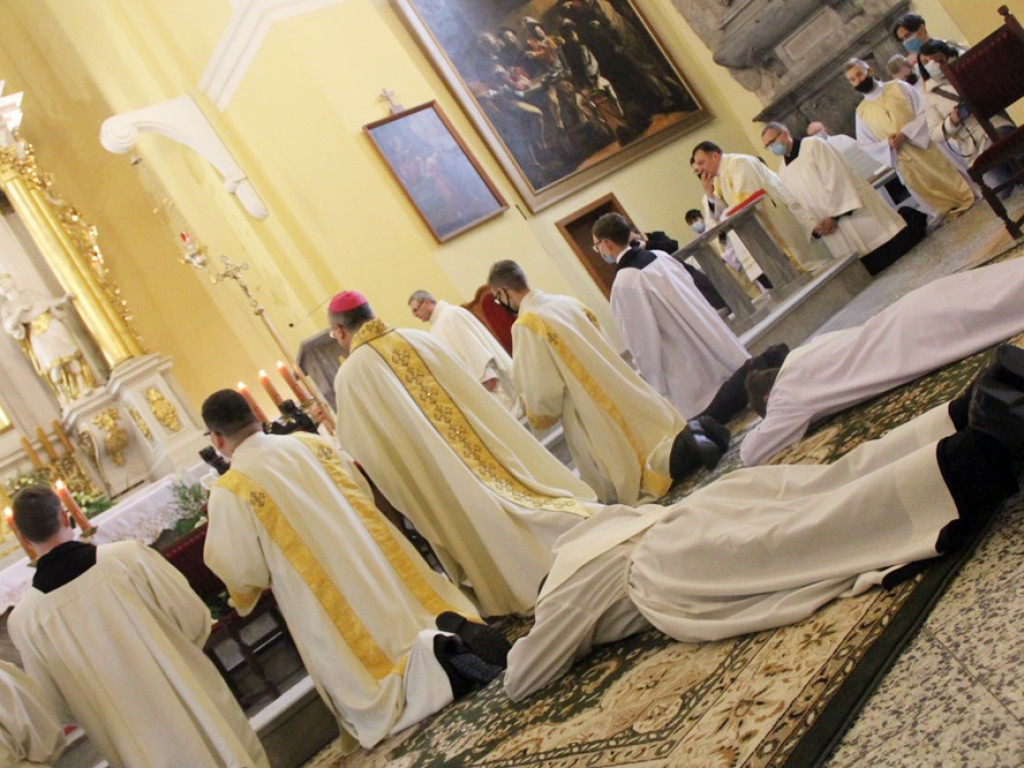 Święcenia kapłańskie w kościele Bożego Ciała [ZDJĘCIA]