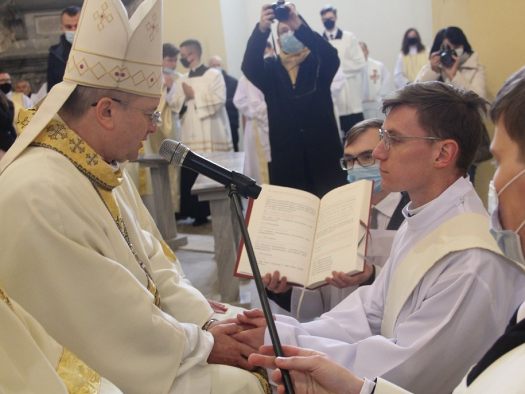 Święcenia kapłańskie w kościele Bożego Ciała [ZDJĘCIA]