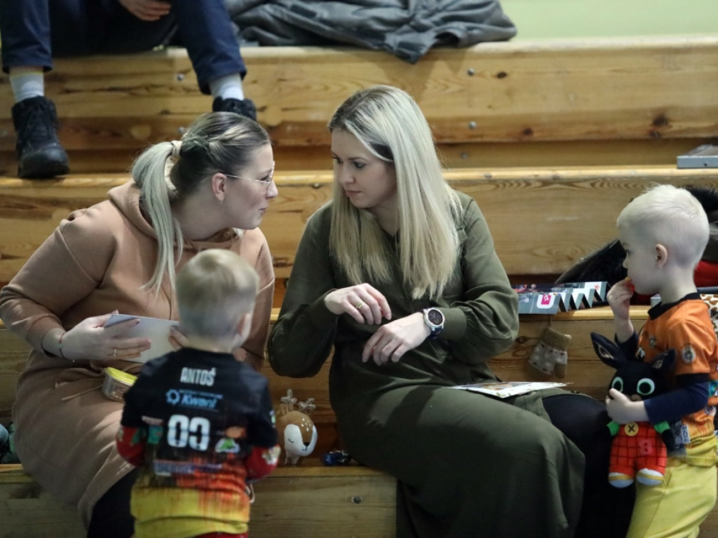 Zwycięstwo siatkarzy Chrobrego po trudnym meczu [ZDJĘCIA]