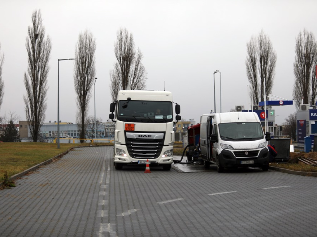 Tutaj znowu będzie stacja benzynowa. Kierowcy z Kopernika się cieszą