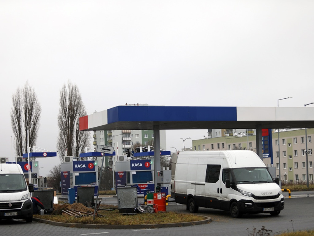 Tutaj znowu będzie stacja benzynowa. Kierowcy z Kopernika się cieszą