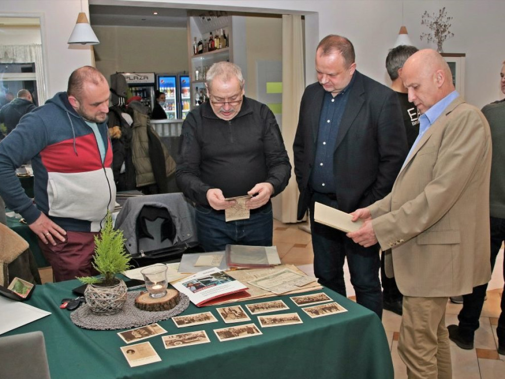 Opłatkowe spotkanie i pogadanka o historii [ZDJĘCIA]