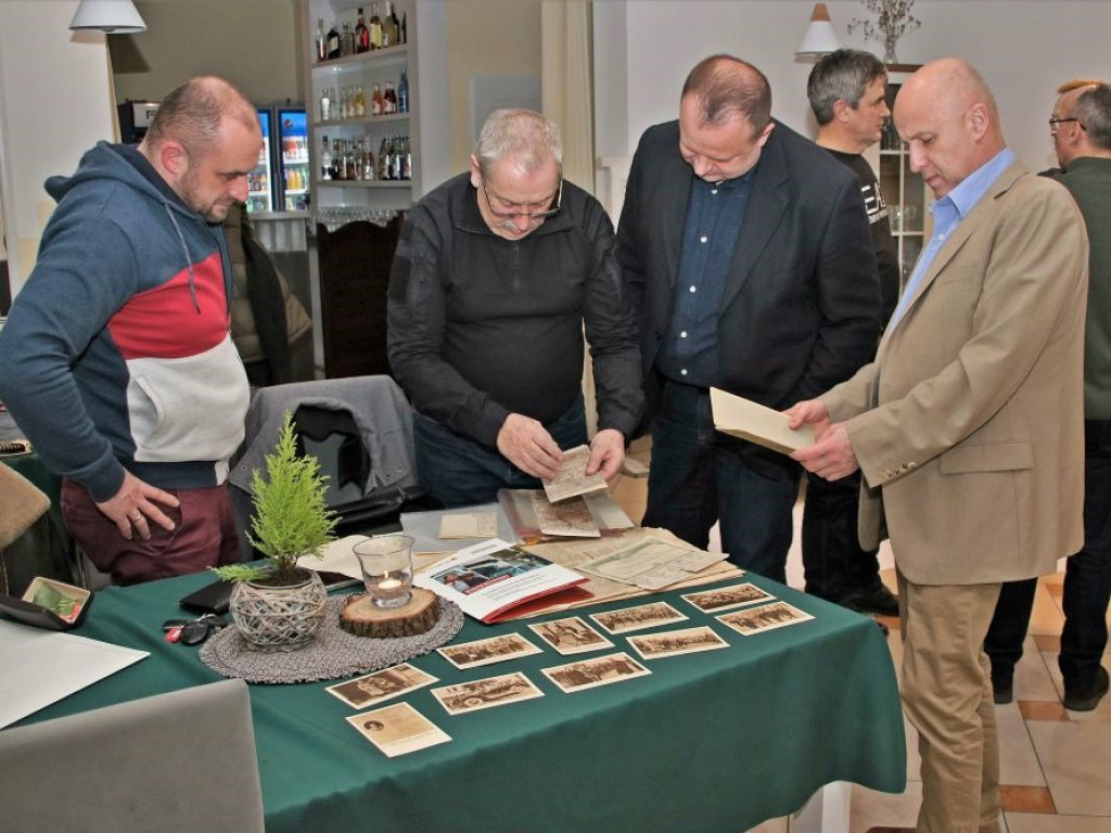 Opłatkowe spotkanie i pogadanka o historii [ZDJĘCIA]