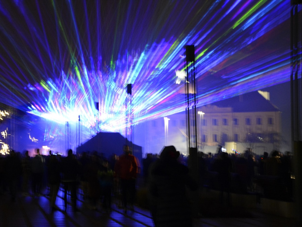 Tak przywitaliśmy Nowy Rok! Tłumy mieszkańców na bulwarze [ZDJĘCIA]