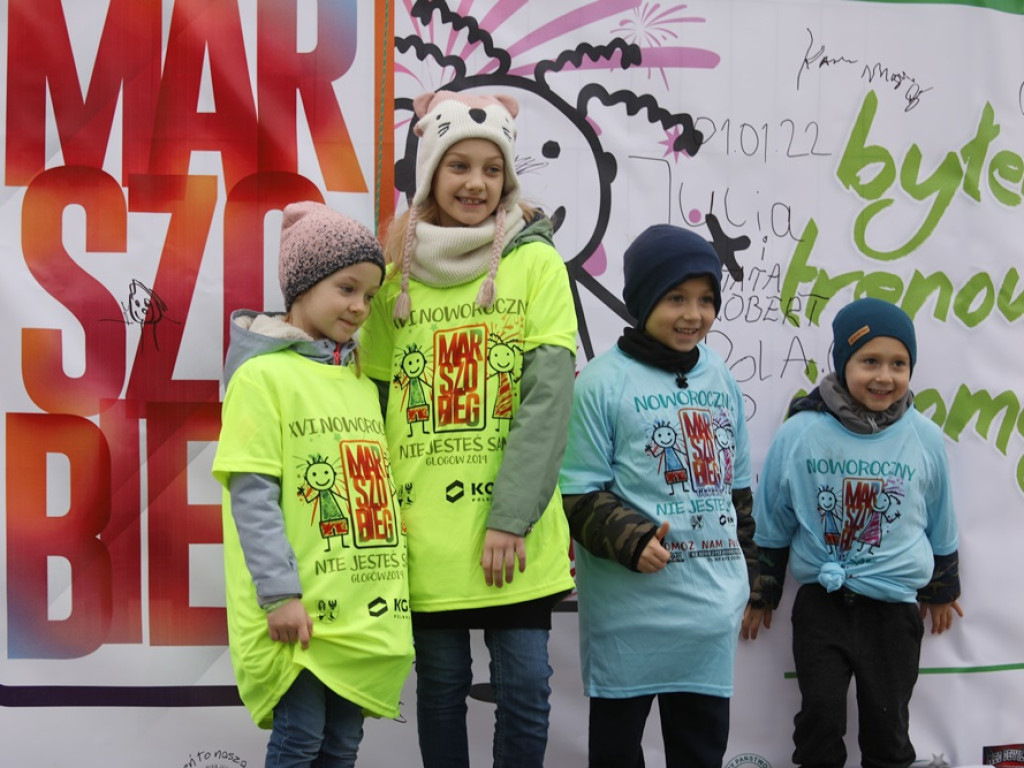 700 uczestników na starcie Noworocznego Marszobiegu w Głogowie [ZDJĘCIA]