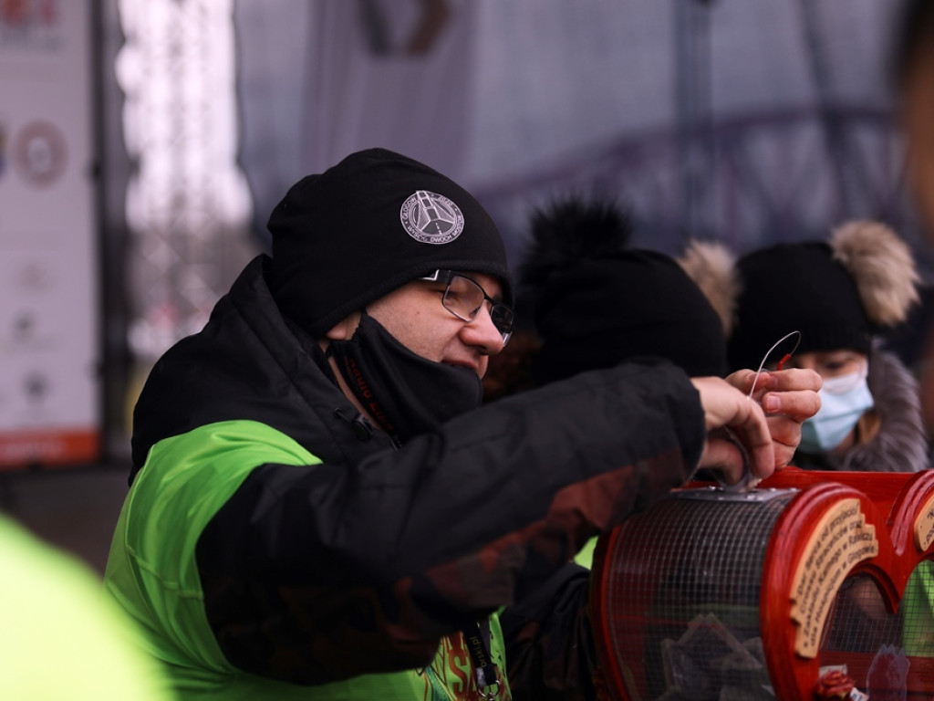 700 uczestników na starcie Noworocznego Marszobiegu w Głogowie [ZDJĘCIA]