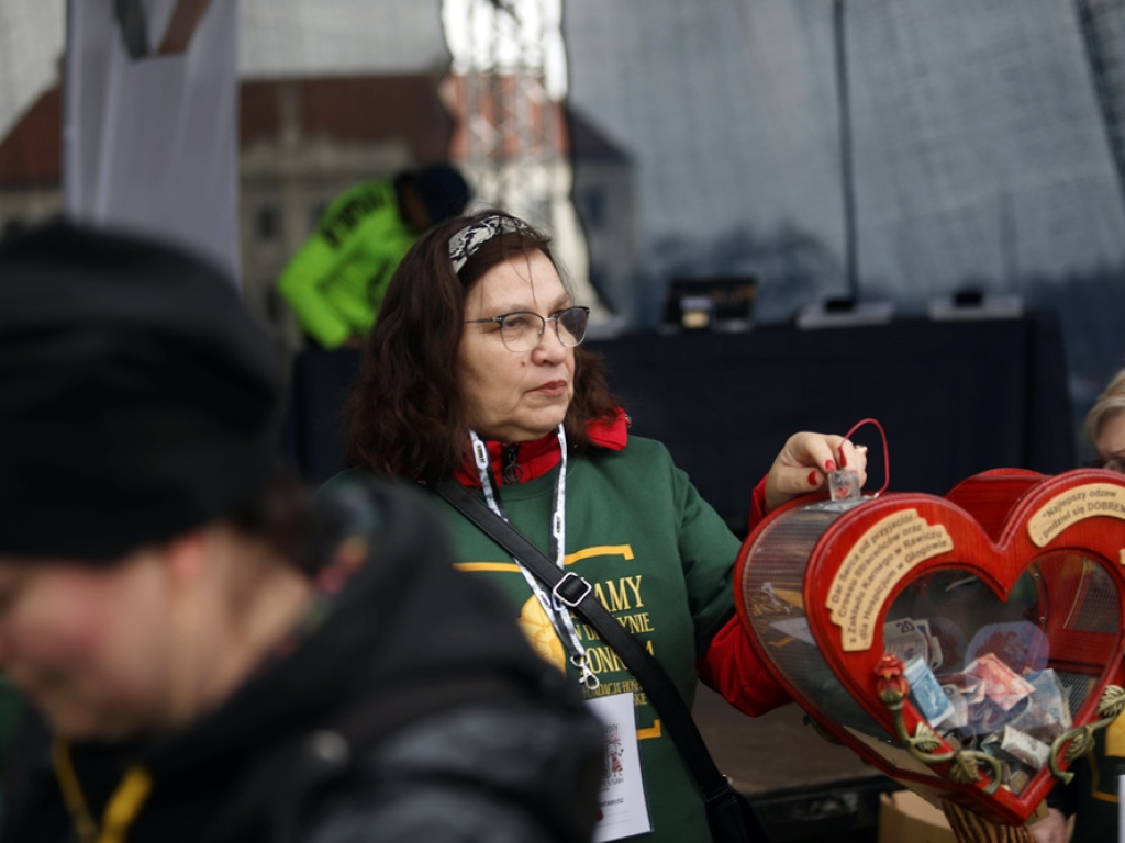 700 uczestników na starcie Noworocznego Marszobiegu w Głogowie [ZDJĘCIA]