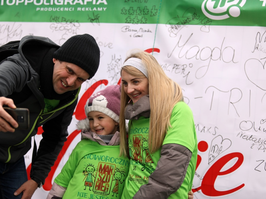 700 uczestników na starcie Noworocznego Marszobiegu w Głogowie [ZDJĘCIA]