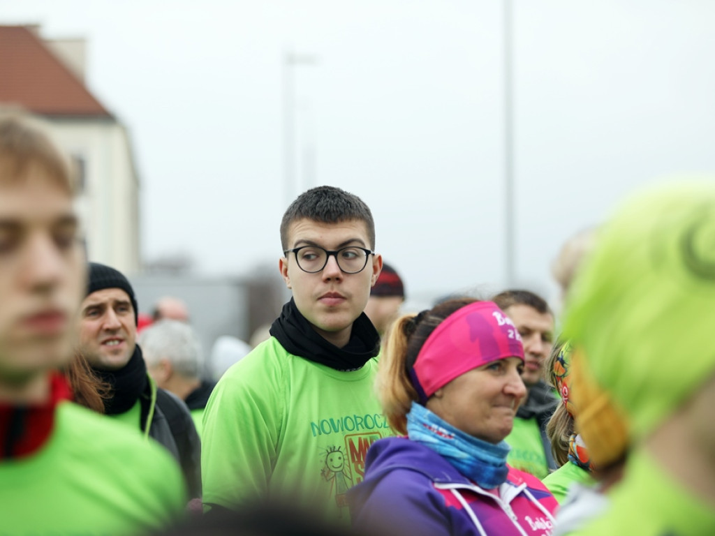 700 uczestników na starcie Noworocznego Marszobiegu w Głogowie [ZDJĘCIA]