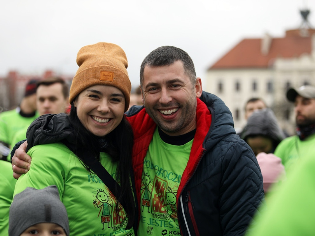 700 uczestników na starcie Noworocznego Marszobiegu w Głogowie [ZDJĘCIA]