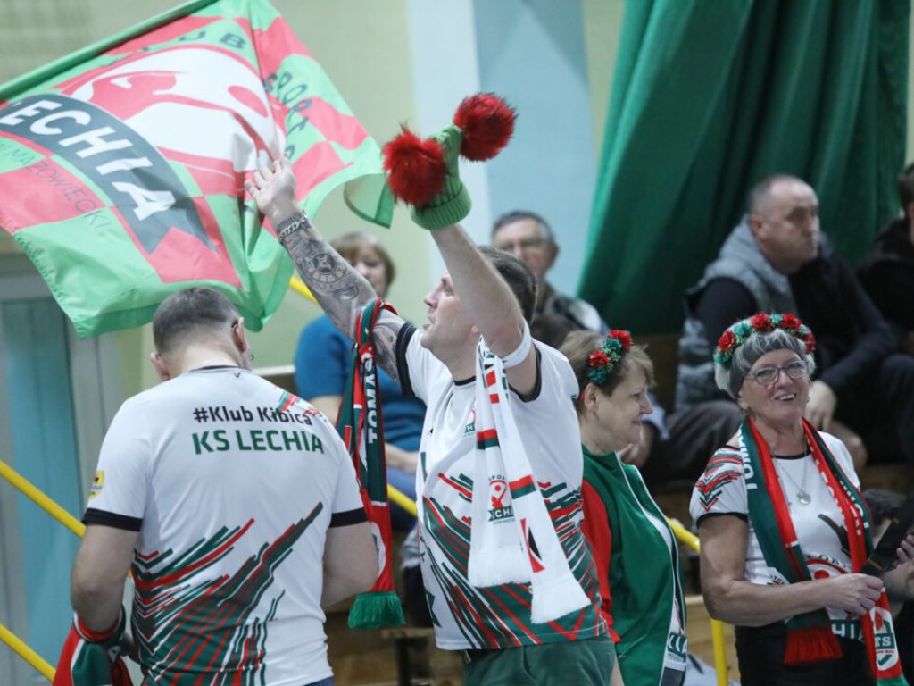 Chrobry przegrał po walce. Walenciej: Zasłużyliśmy choć na punkt [ZDJĘCIA]
