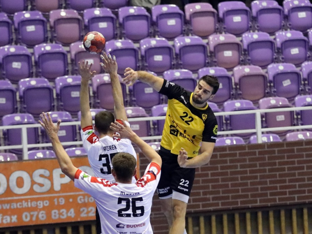 Wygrany sparing Chrobrego. Dużo rzucili, dużo stracili [ZDJĘCIA]