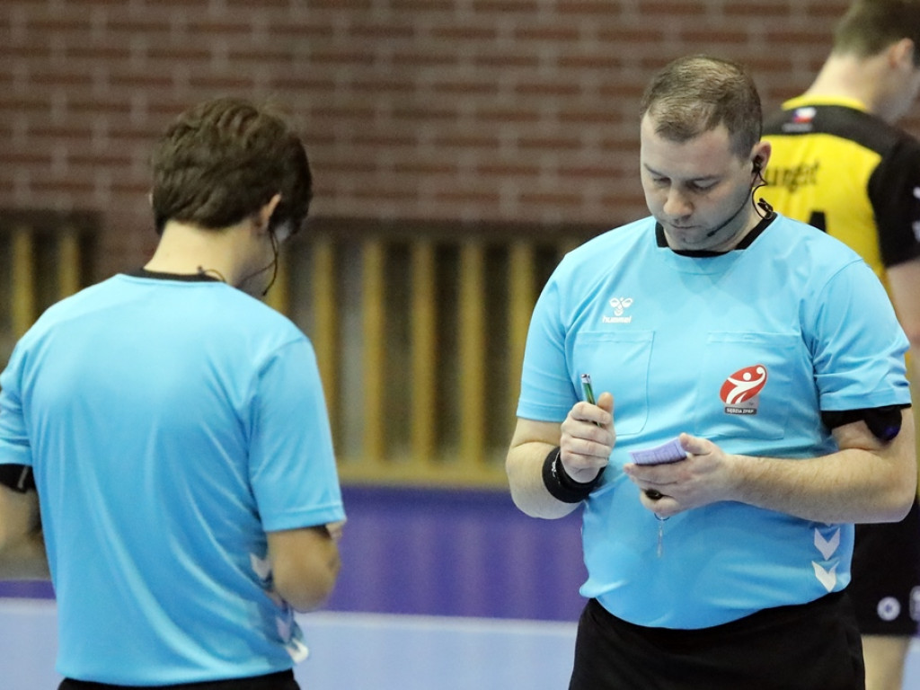 Wygrany sparing Chrobrego. Dużo rzucili, dużo stracili [ZDJĘCIA]