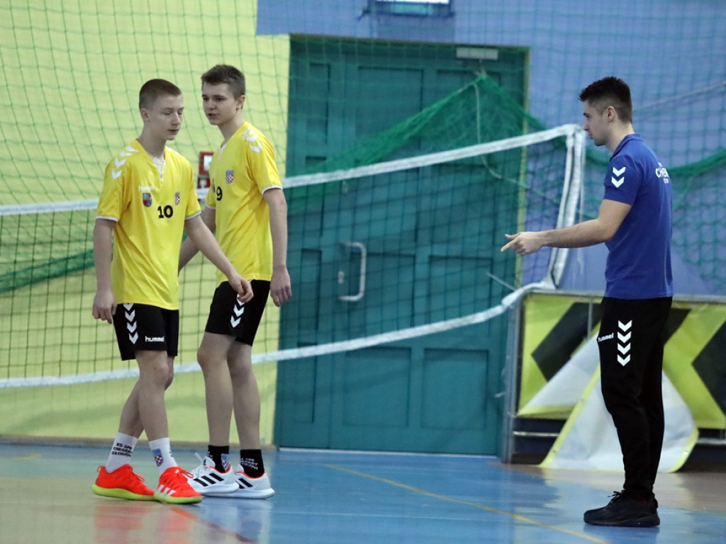Świetna gra w drugiej połowie. Młodzicy Chrobrego wygrali [ZDJĘCIA]