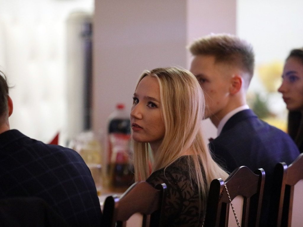 ZSSiB w okrojonym składzie, ale studniówka w tym roku musiała się odbyć [ZDJĘCIA]